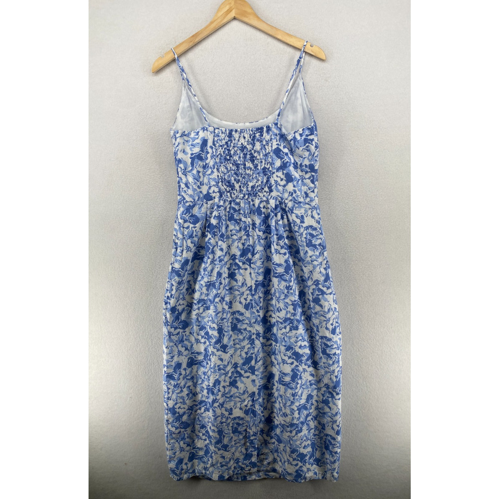 QUINCE Dress M Linen Scoop Neck Midi Sleeveless Floral Smocked Back Blue NEW - Picture 3 of 16
